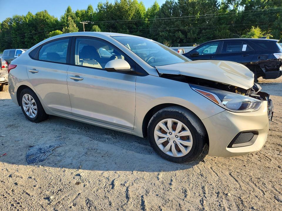 2019 Hyundai Accent se