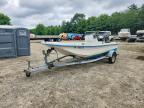 2002 Sundance Boats Inc. F17CC-Boat