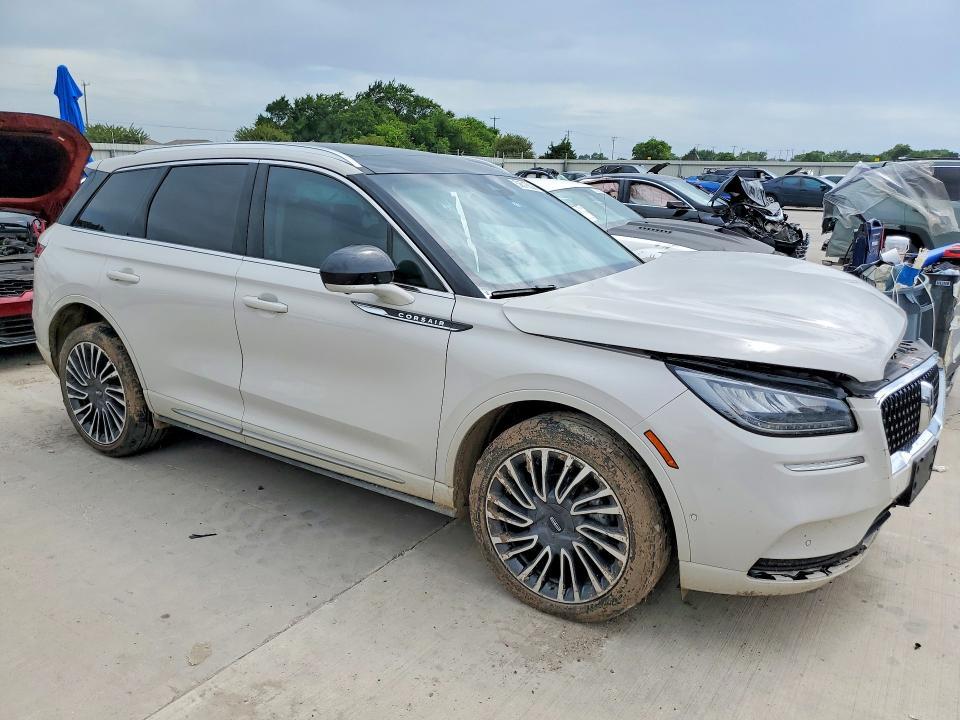 2022 Lincoln Corsair