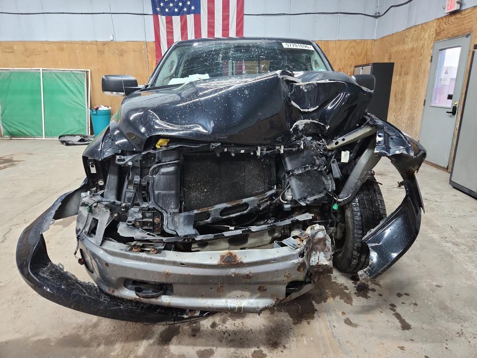 2013 Dodge RAM 1500 SLT