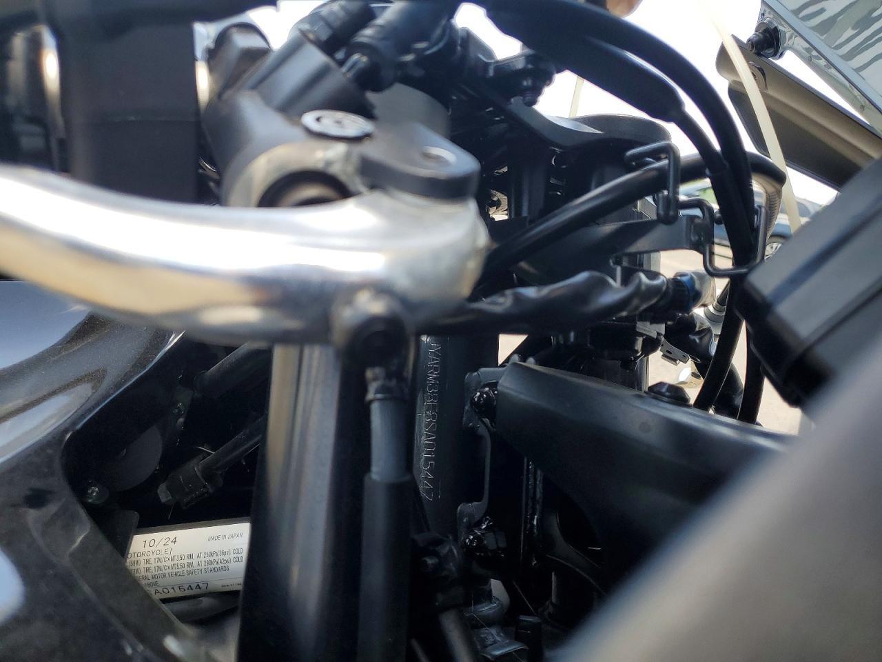 2025 Yamaha YZFR7