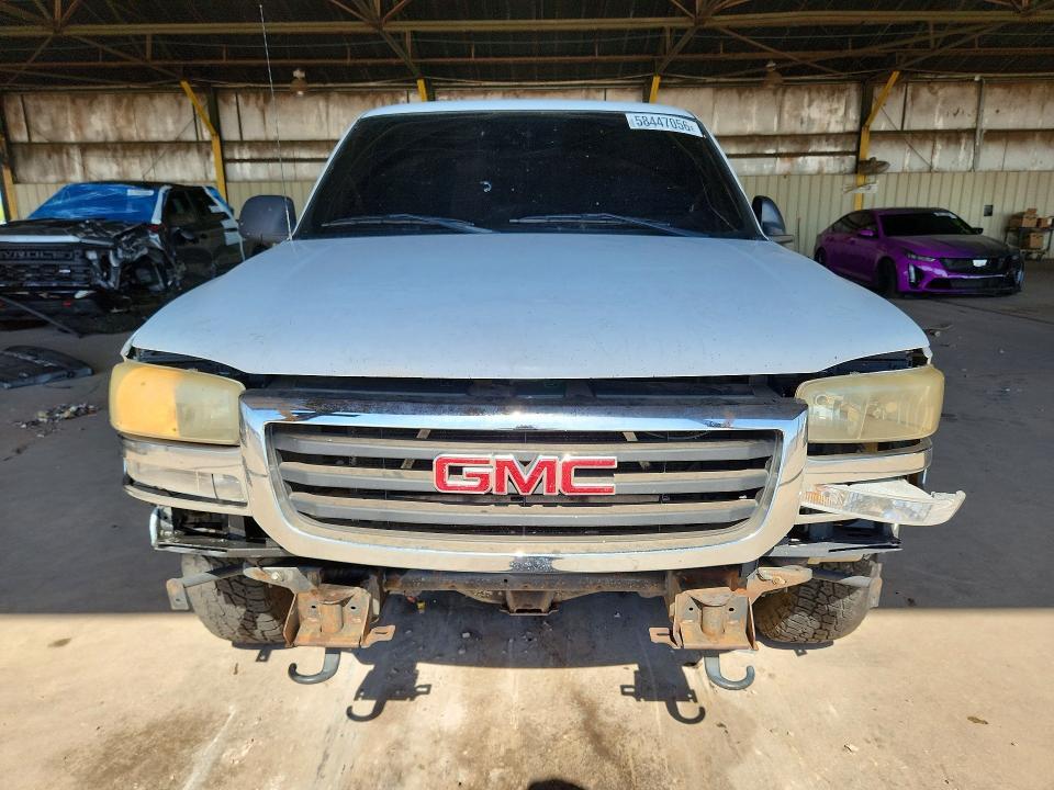 2005 GMC New Sierra C1500