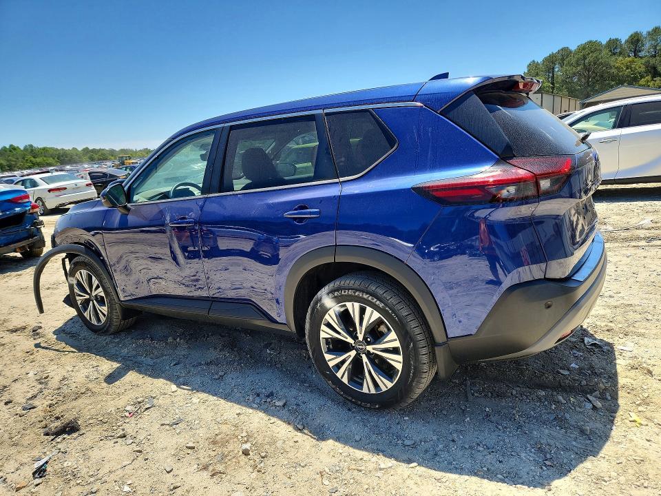 2022 Nissan Rogue sv