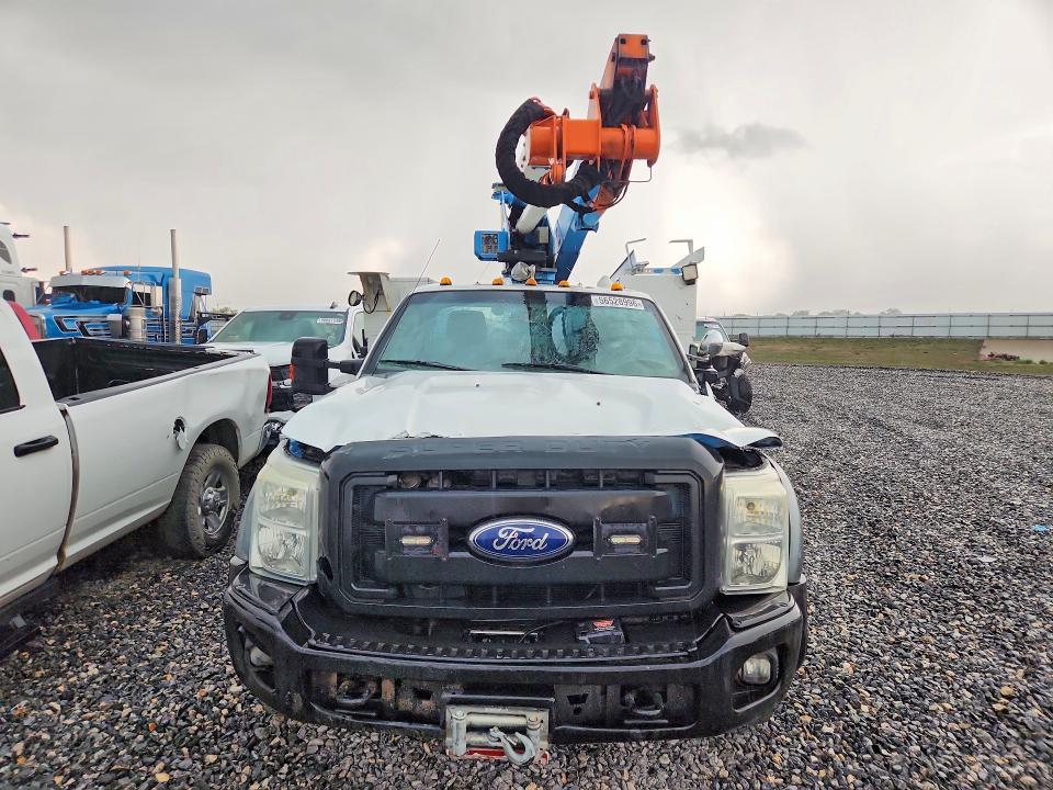 2011 Ford F550 Super Duty Bucket Truck