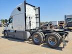 2020 Freightliner Cascadia 126 Semi Truck