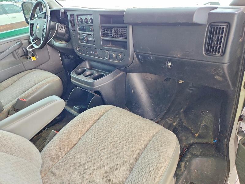 2020 Chevrolet Express G2500