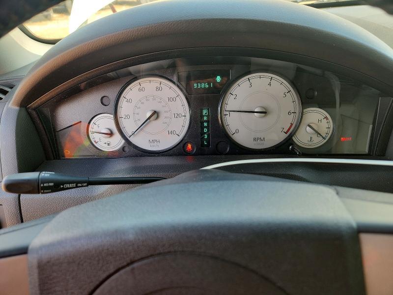 2005 Chrysler 300 Touring