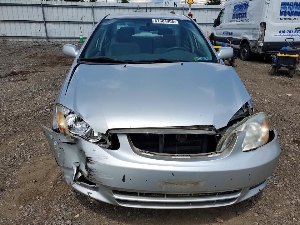 2004 Toyota Corolla le
