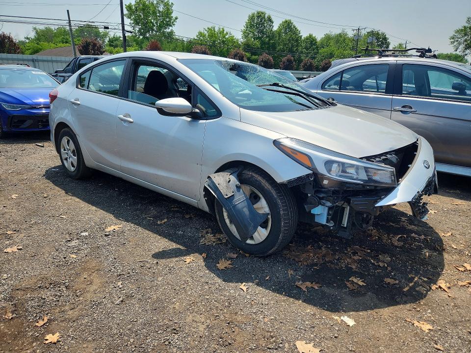 2018 KIA Forte lx