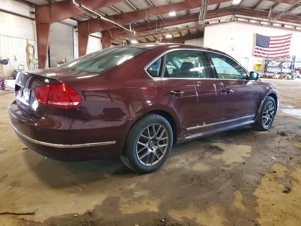 2013 Volkswagen Passat sel