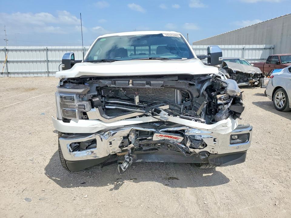 2025 Ford F150 Lariat