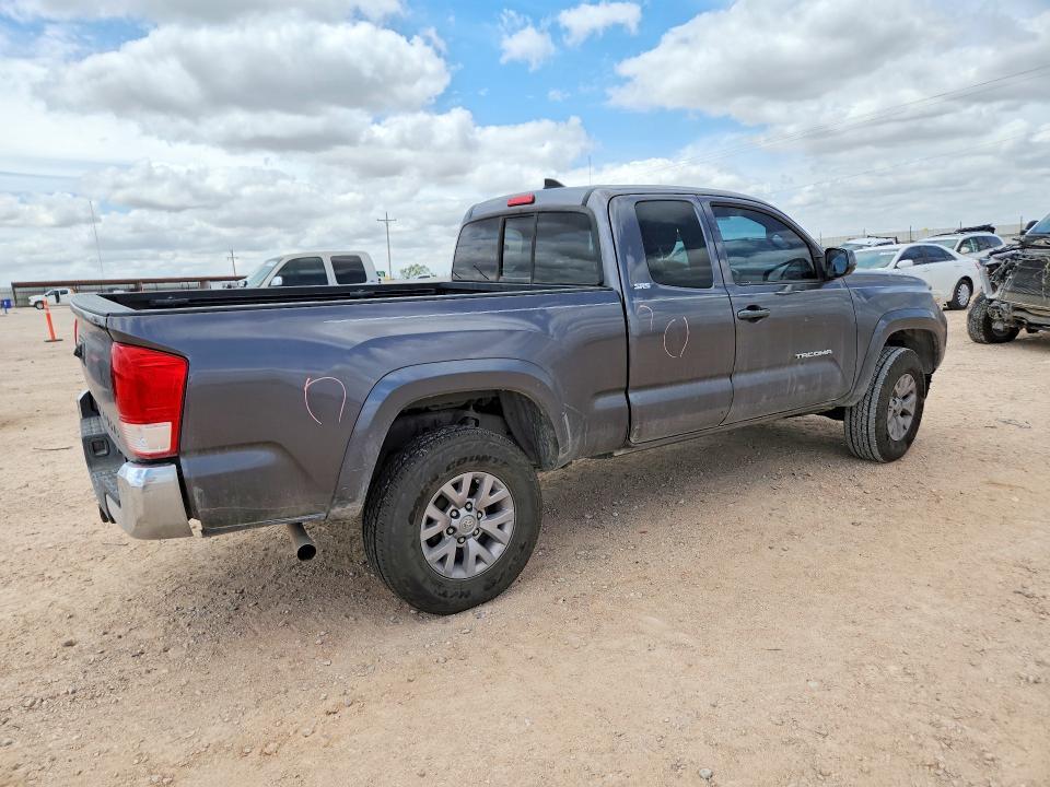 2016 Toyota Tacoma SR5