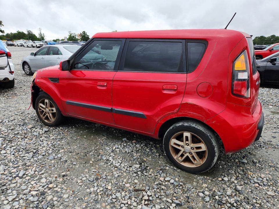 2010 KIA Soul +