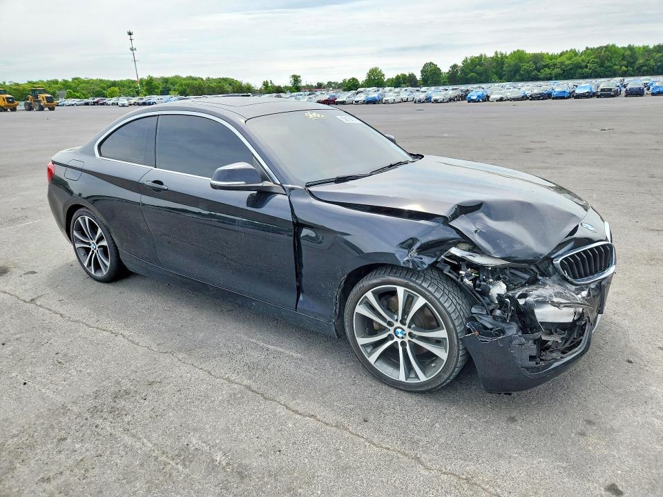 2014 BMW 228 i