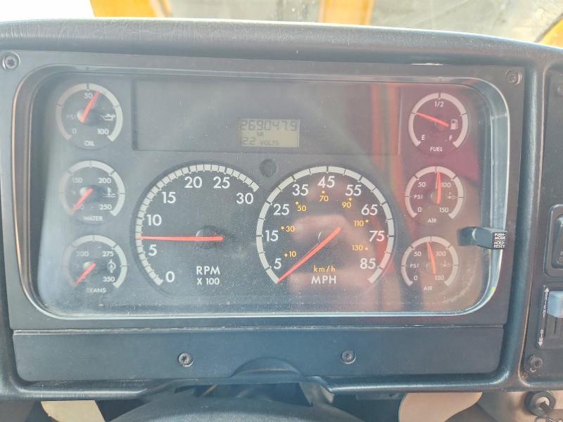2005 Freigliner 2005 Freightliner FS65 Chassis Bus