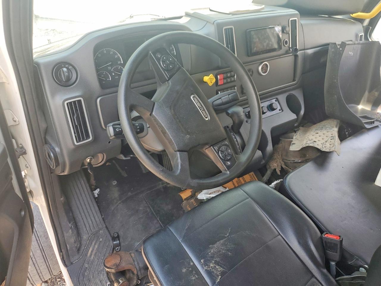 2025 Freightliner M2 106 Medium Duty