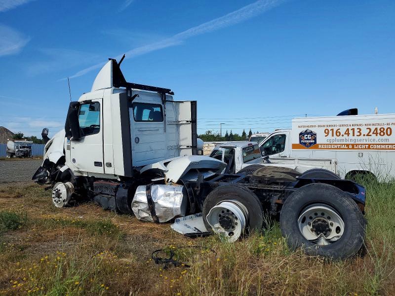 2024 Volvo VN VNL