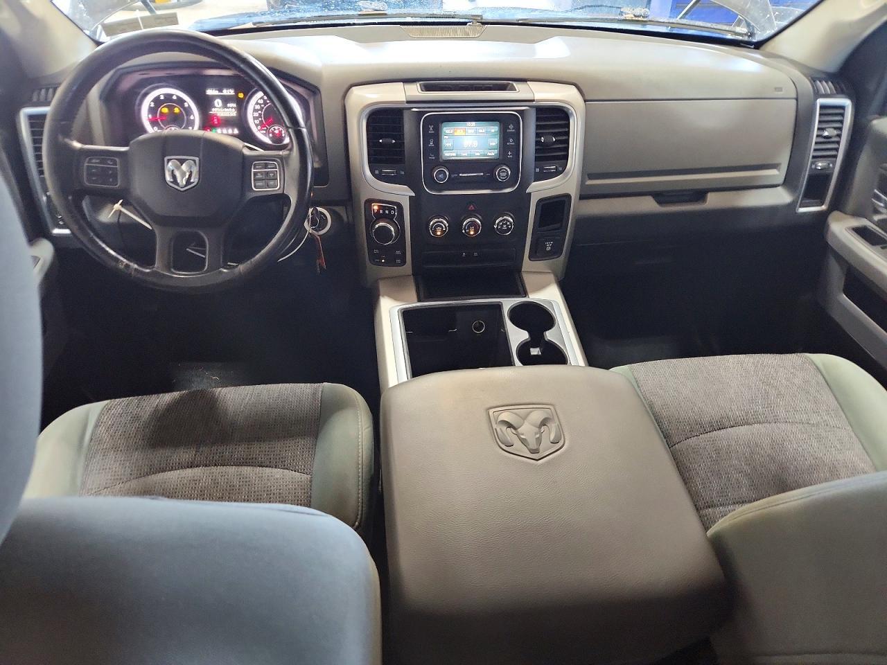 2015 Dodge RAM 1500 SLT