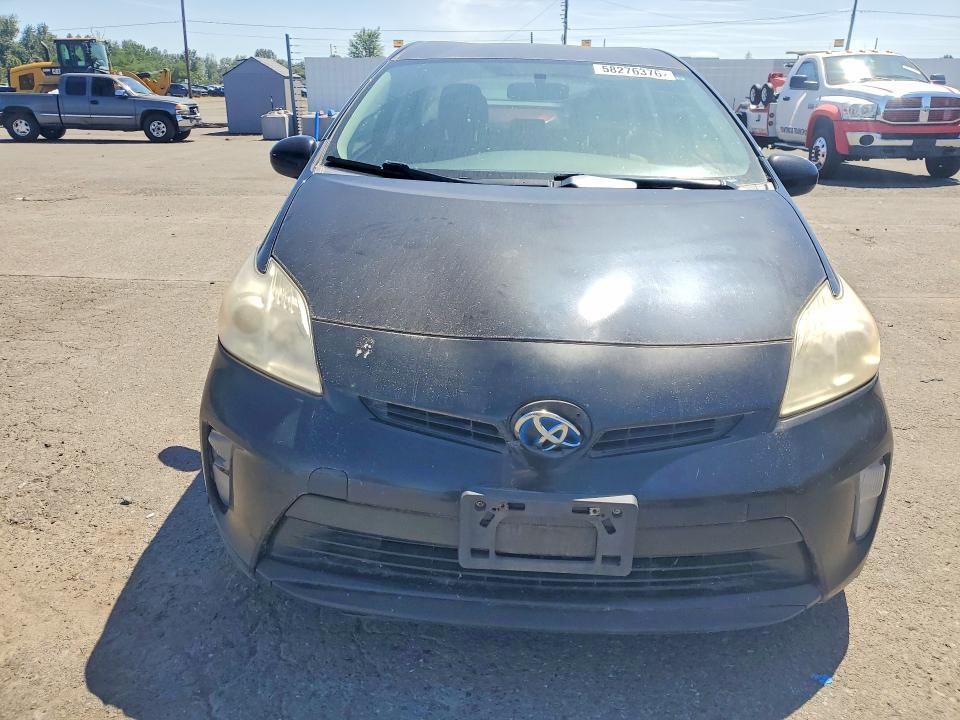 2013 Toyota Prius two