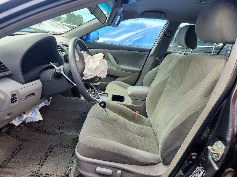 2009 Toyota Camry le