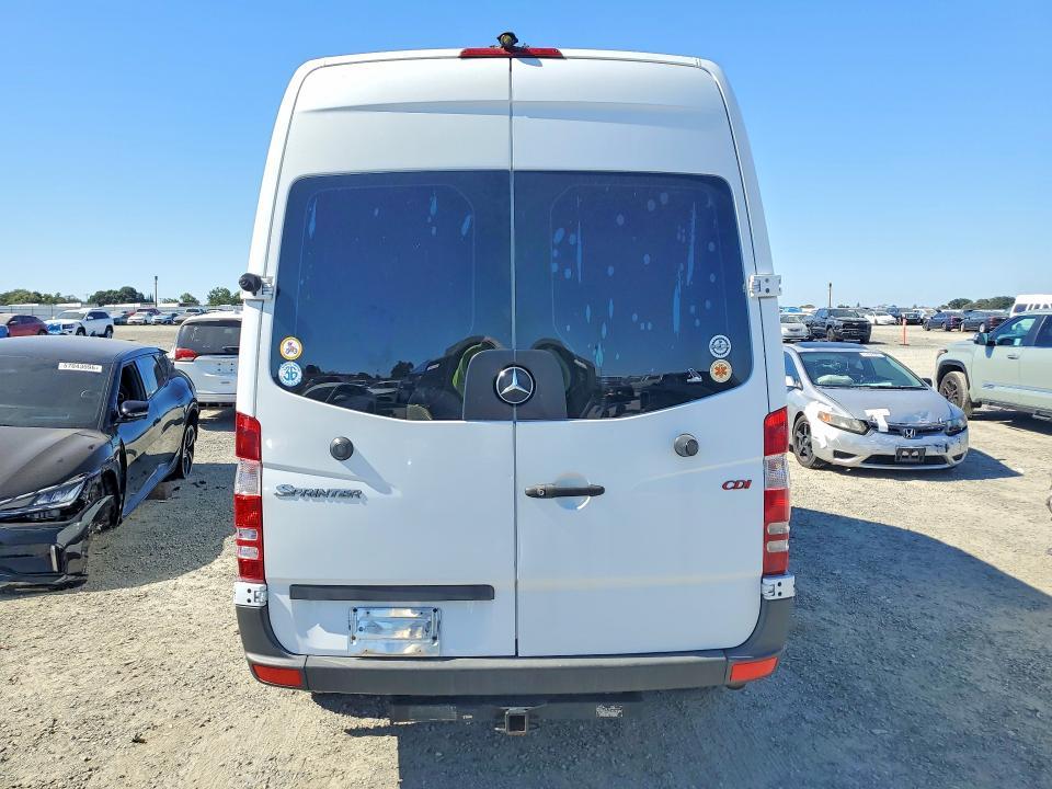 2010 Mercedes-Benz Sprinter 2500 Delivery van