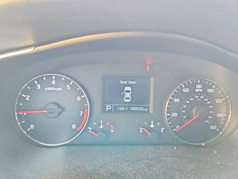 2016 KIA Cadenza Luxury