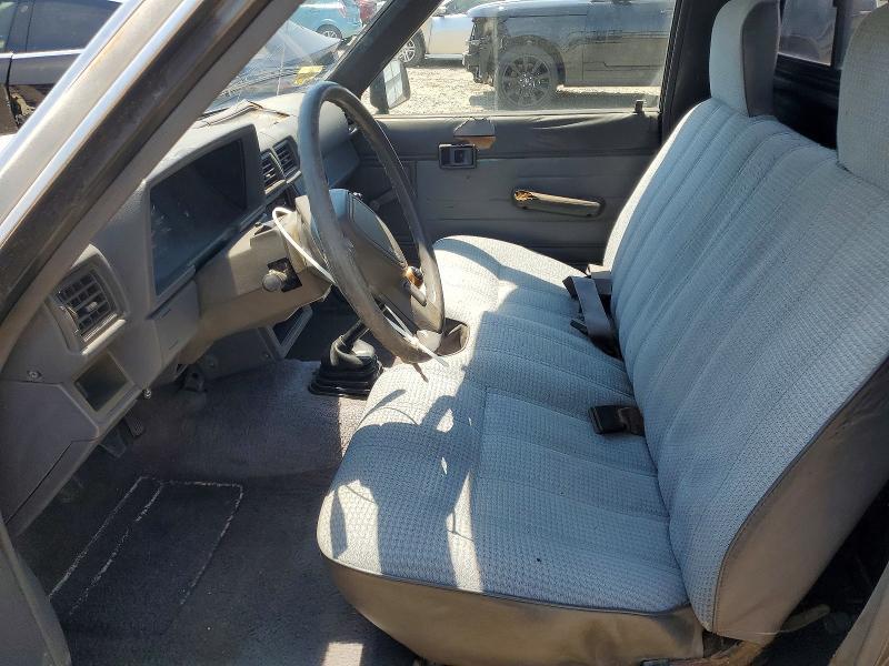 1988 Toyota Pickup 1/2 TON RN50