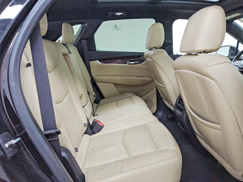 2018 Cadillac XT5 Premium Luxury