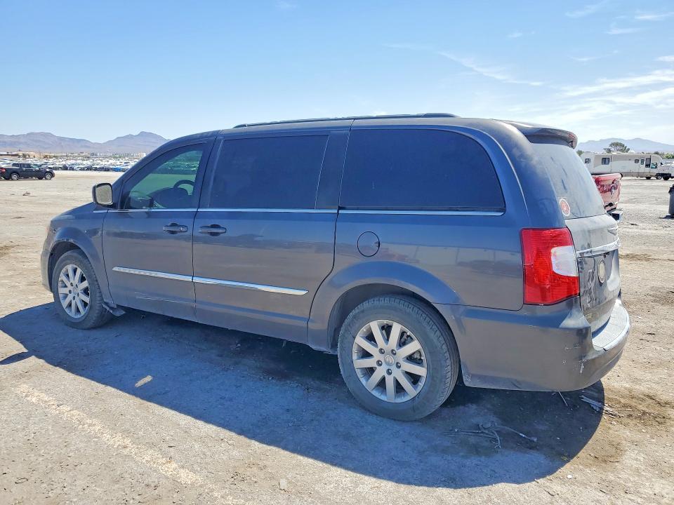 2016 Chrysler Town & Country Touring