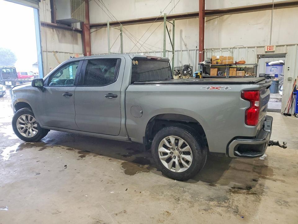2023 Chevrolet Silverado K1500 Custom
