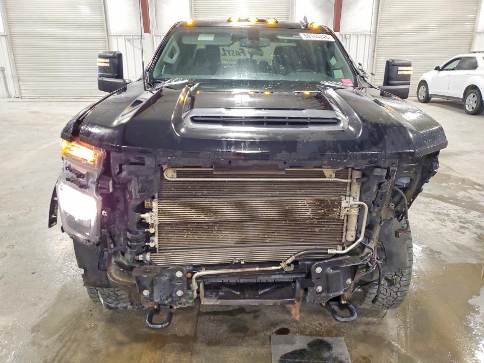 2021 Chevrolet Silverado K3500 LT