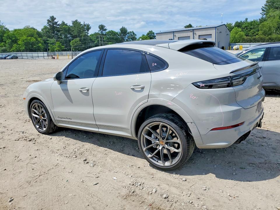 2020 Porsche Cayenne Turbo Coupe