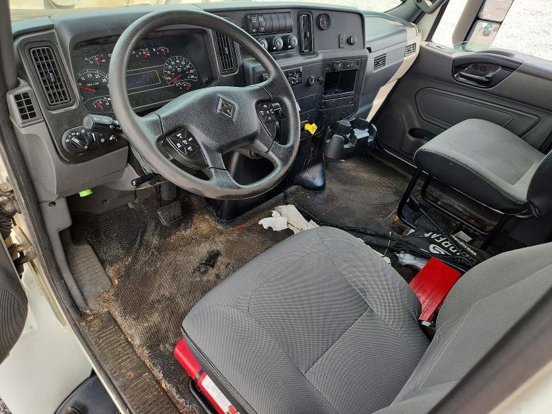 2019 International MV607 BOX Truck