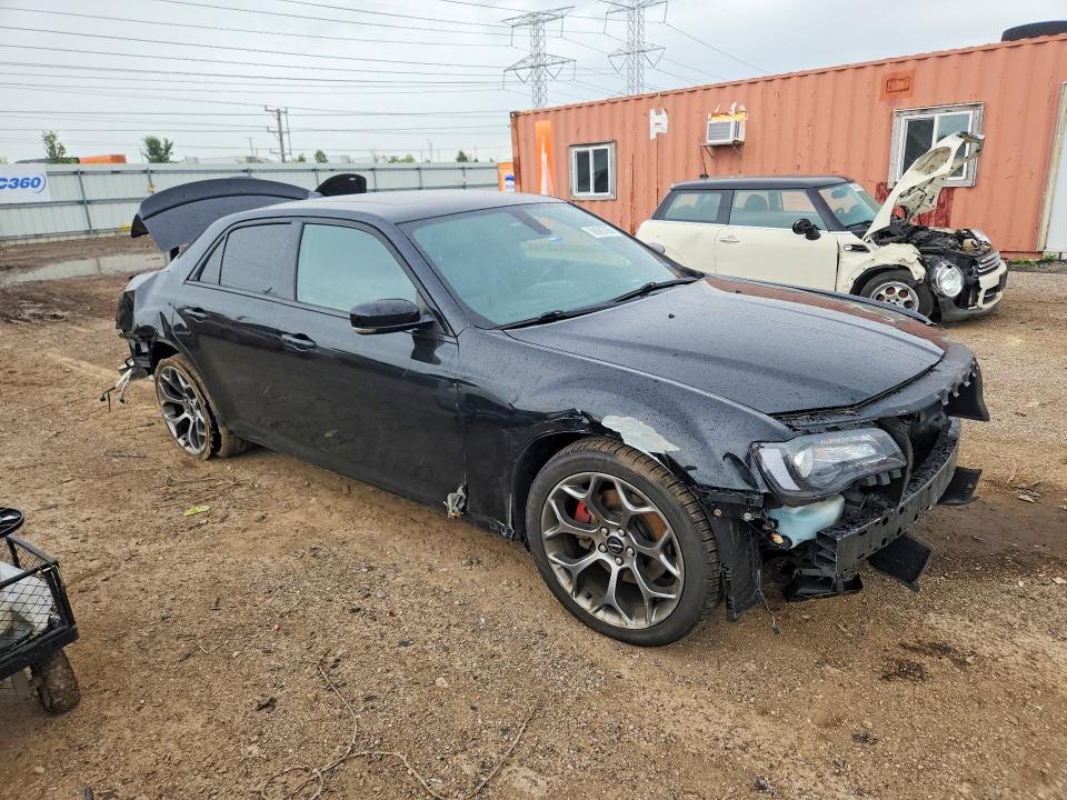 2015 Chrysler 300 s