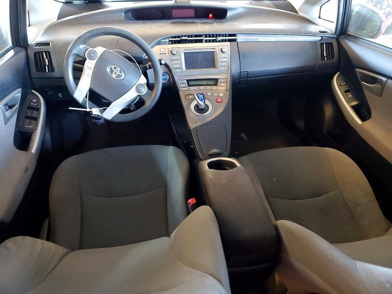 2013 Toyota Prius two