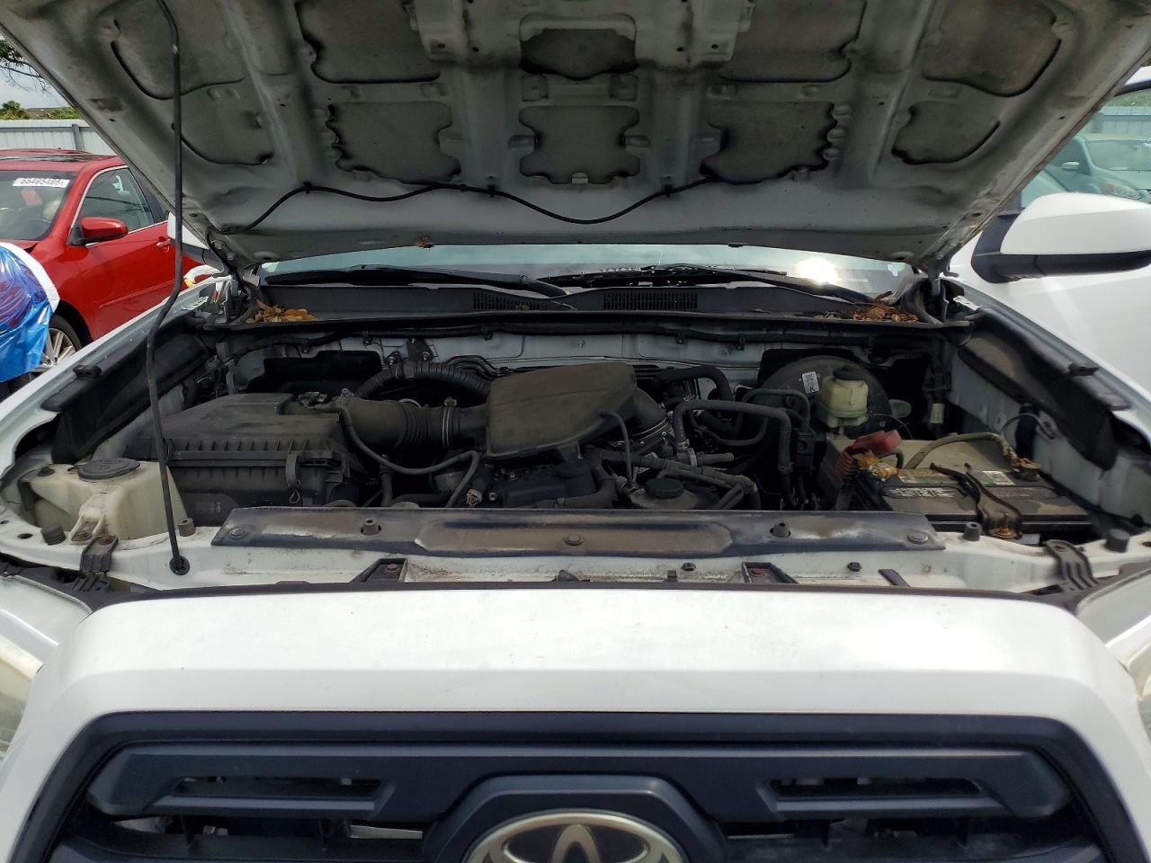 2018 Toyota Tacoma SR