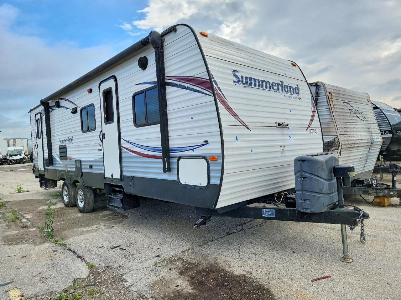 2015 Keystone Summerland Camper