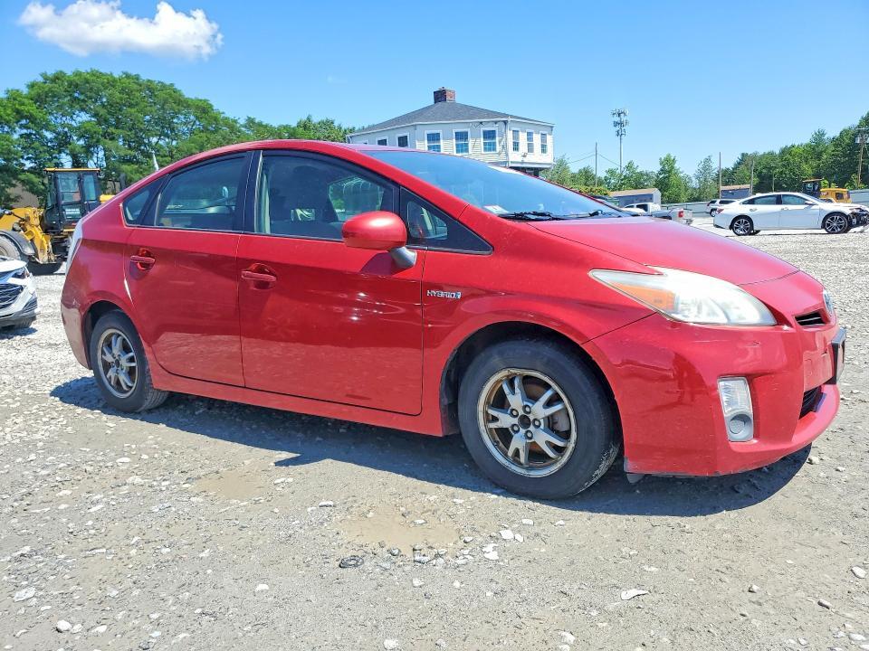 2010 Toyota Prius iii