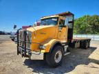 2001 Kenworth T800 Flatbed Truck