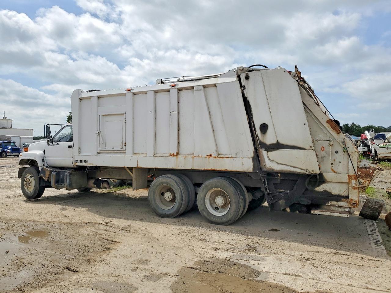 1992 GMC C7 Refuse Truck