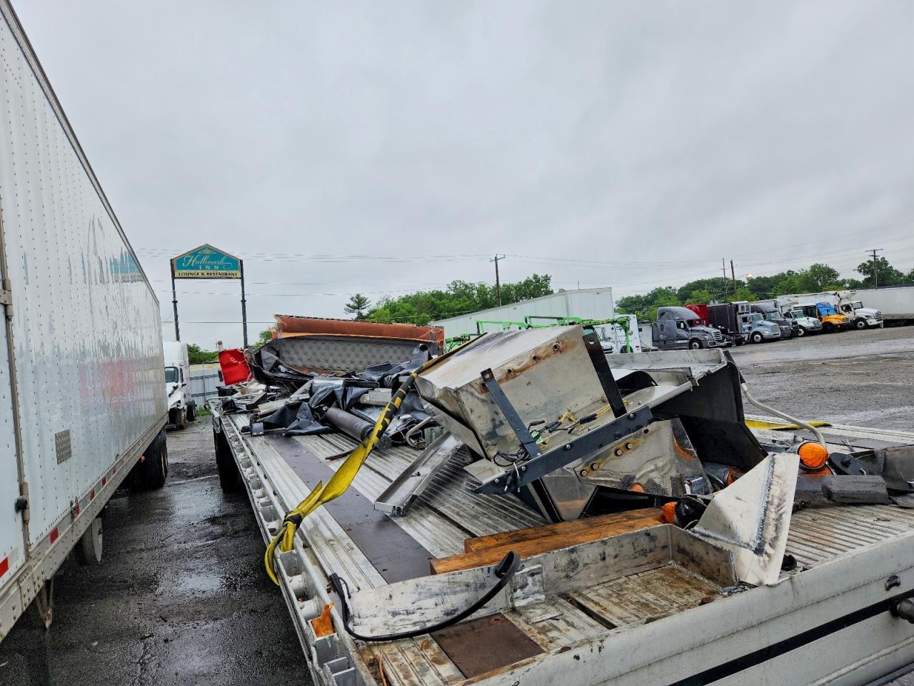 2017 Mac Trailer Manufacturing Flatbed Trailer