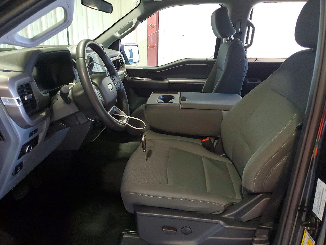 2025 Ford F150 XLT