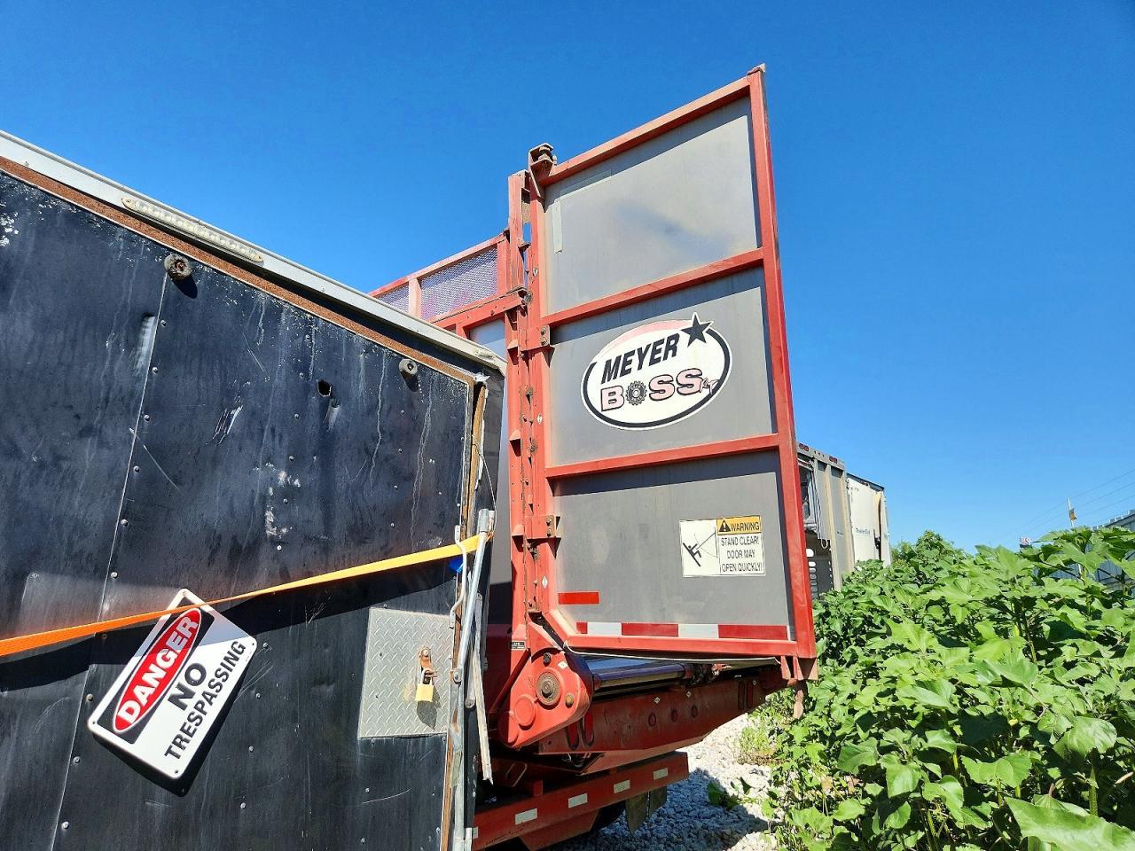 2012 Meyer Trailers