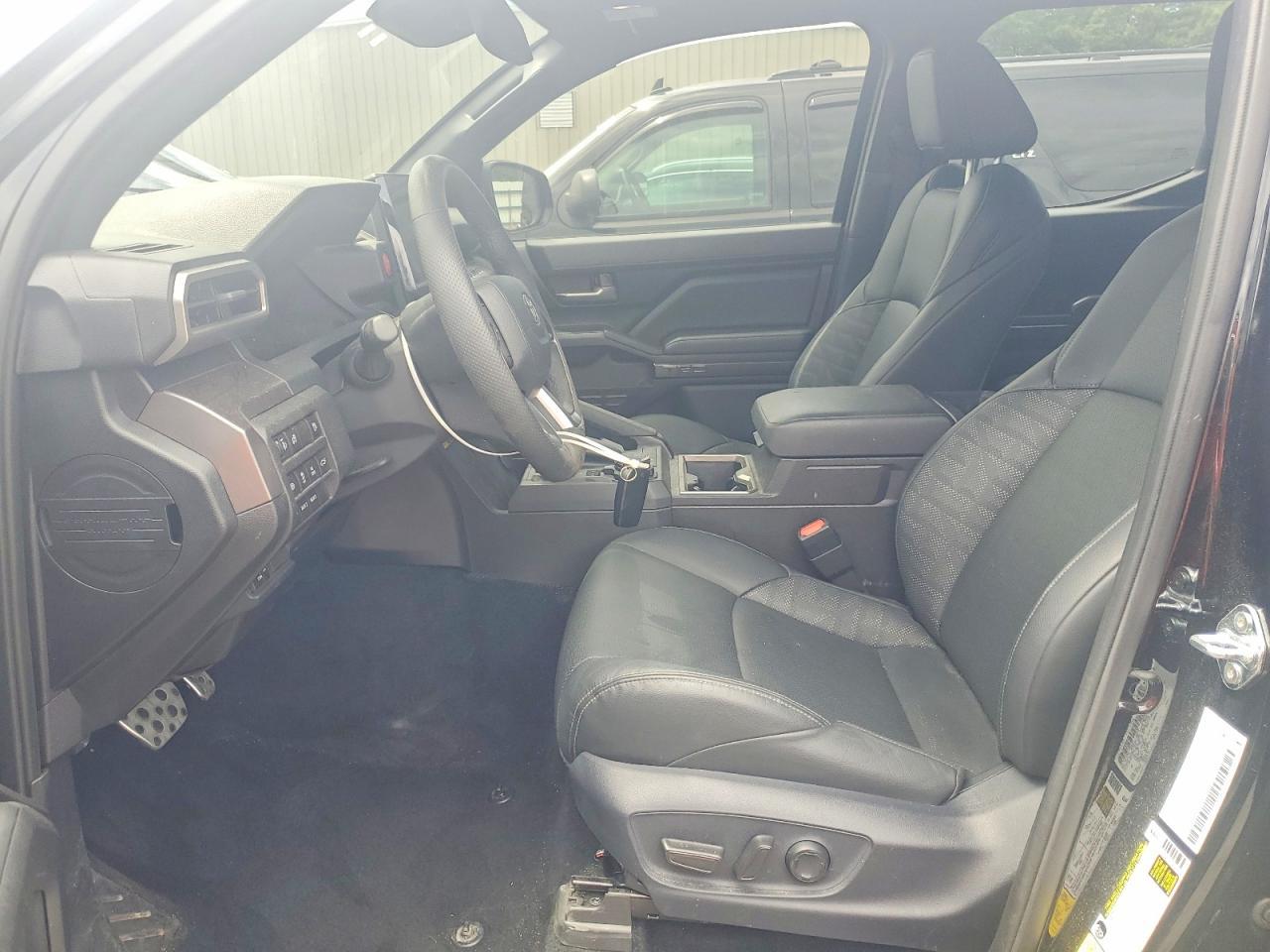 2025 Toyota Tacoma TRD Sport HV