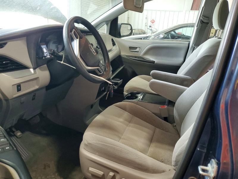 2018 Toyota Sienna le