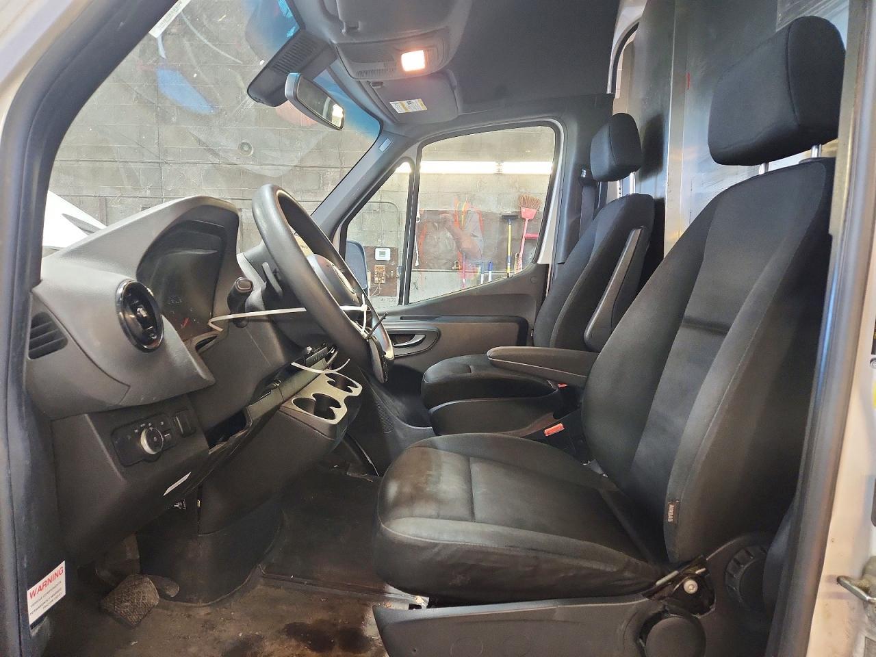 2021 Freightliner Sprinter 2500 Delivery Van