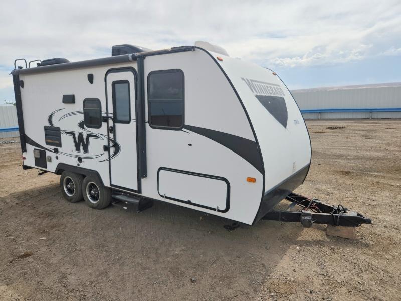 2018 Winnebago Micro Minnie Camper