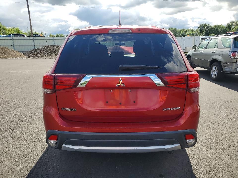 2016 Mitsubishi Outlander es