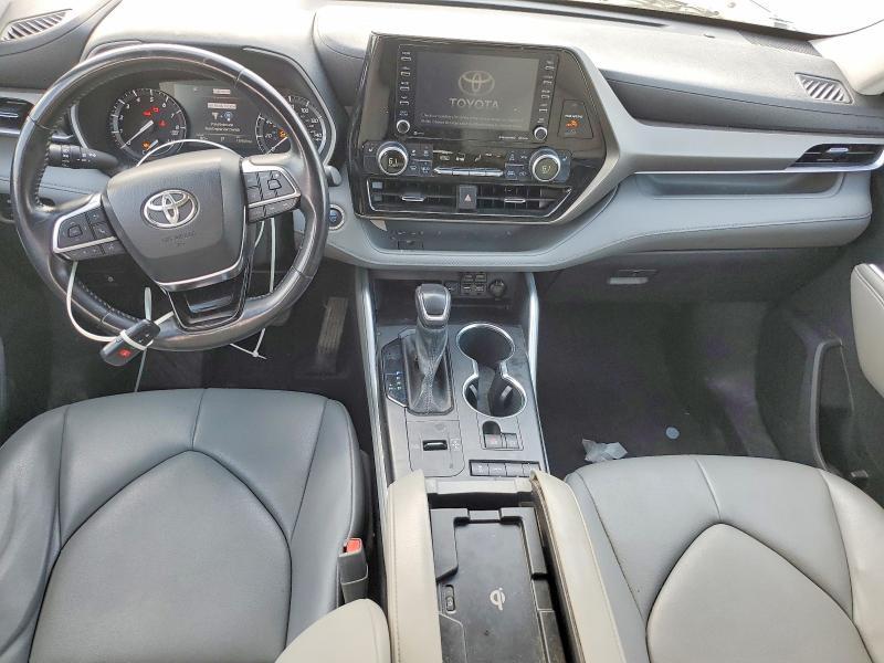 2021 Toyota Highlander xle