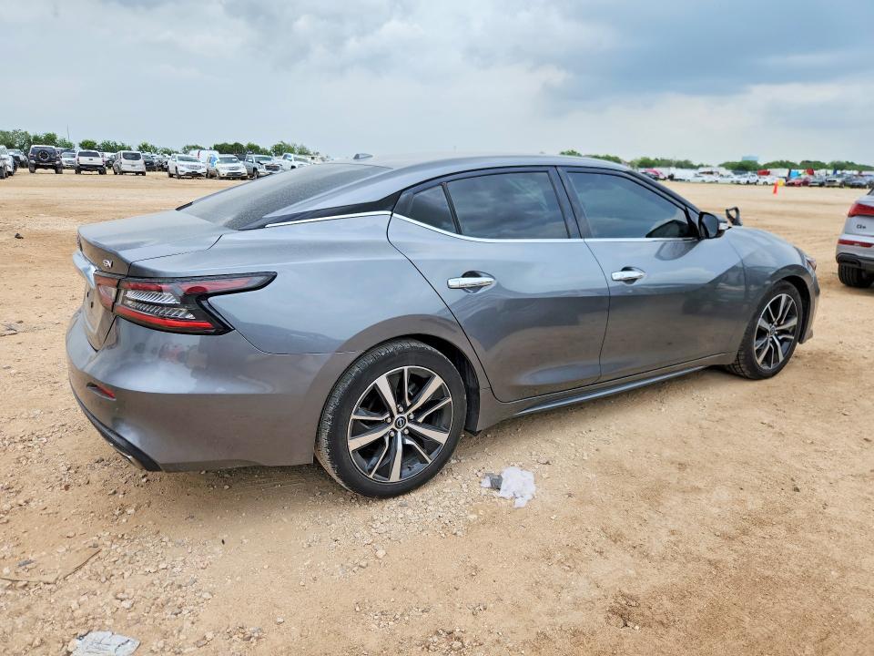 2023 Nissan Maxima sv